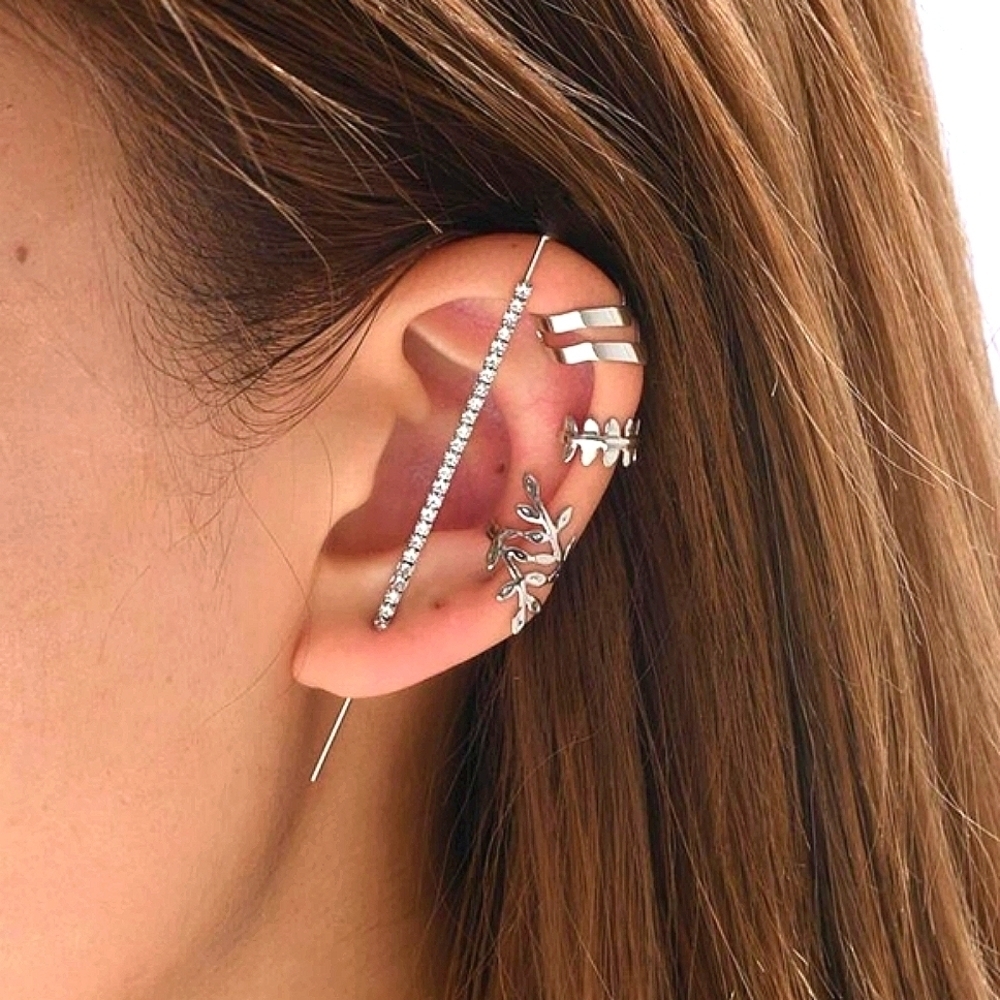 NEW‼️4pcs set Long Bar Zirconia Ear Clips